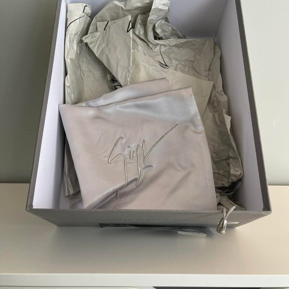 Giuseppe Zanotti Low Top Snake Skin Sneakers - Picture 5 of 9